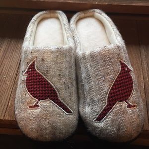 Isotoner holiday slippers